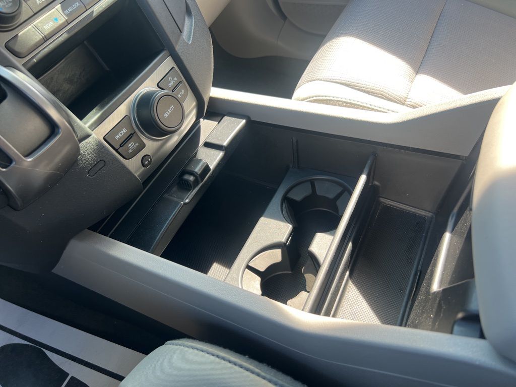 2015 Honda Pilot SE photo 33