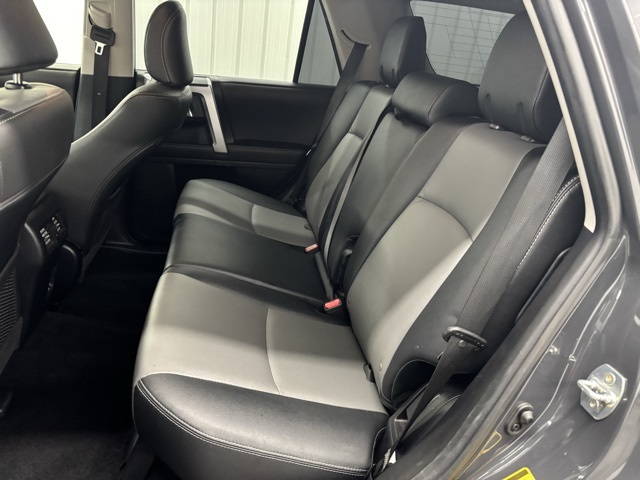 2024 Toyota 4Runner SR5 Premium photo 10