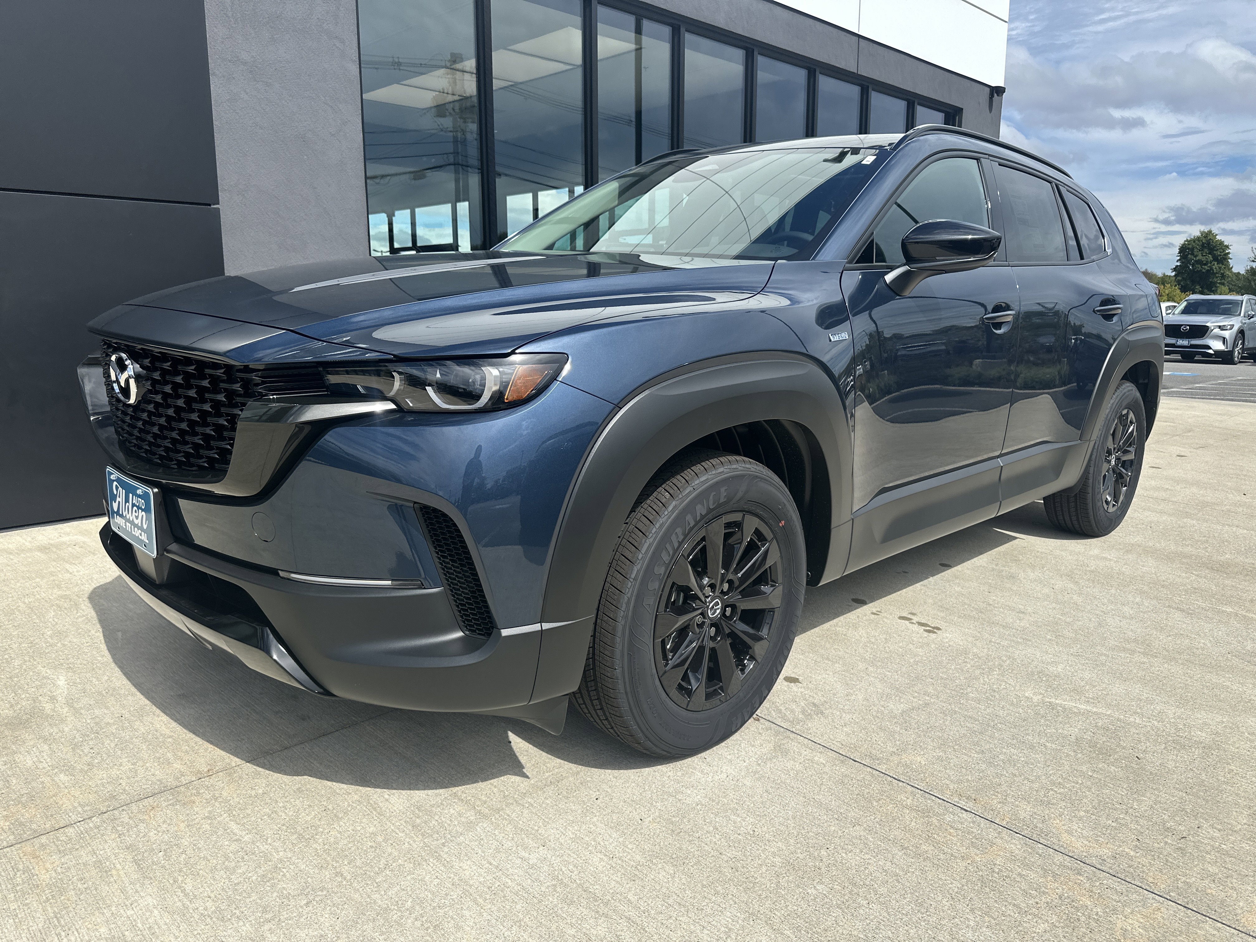 2025 Mazda CX-50 Premium's photo