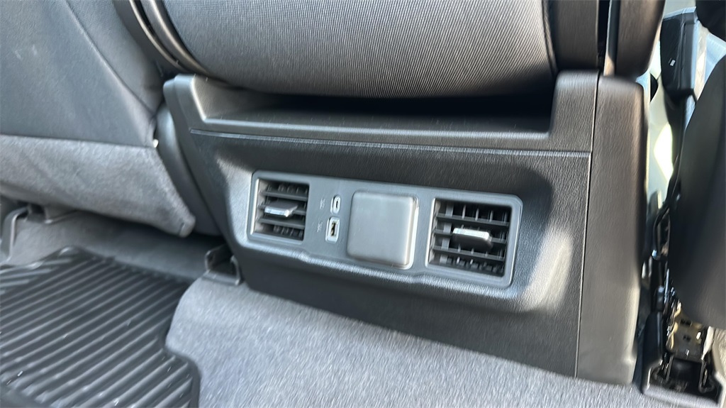 2024 Gmc Sierra 1500 Elevation photo 15