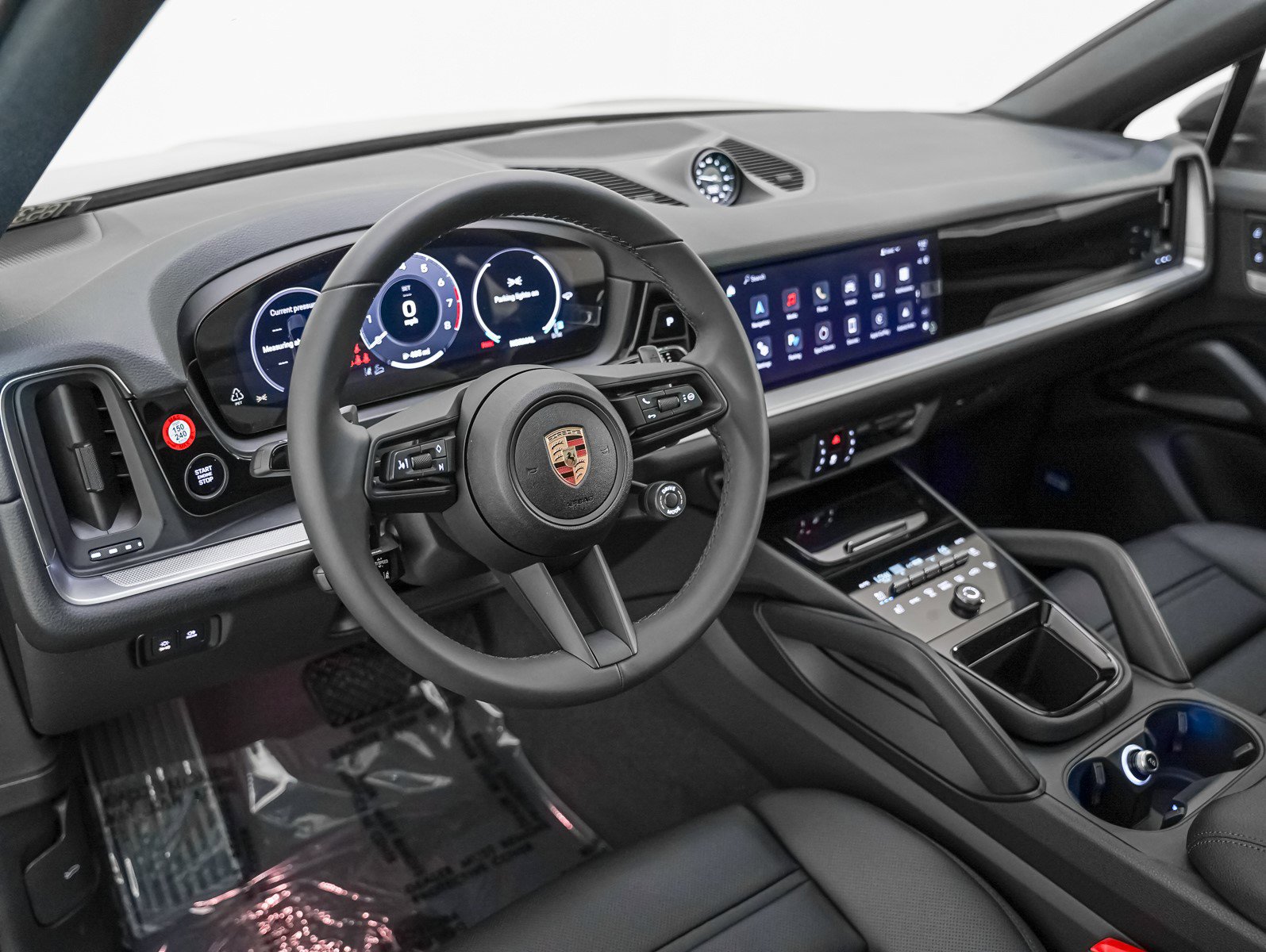 2025 Porsche Cayenne Coupe photo 4