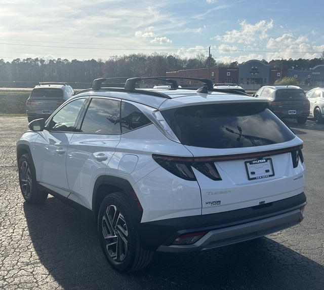 2026 Hyundai Tucson Hybrid Limited photo 2