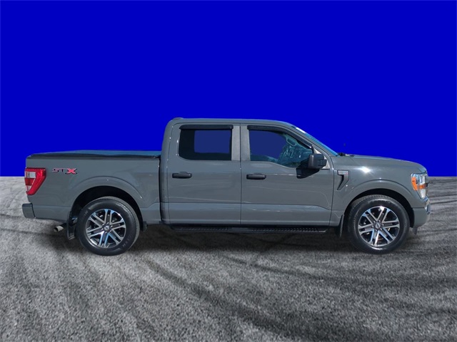 2021 Ford F-150 XL photo 3