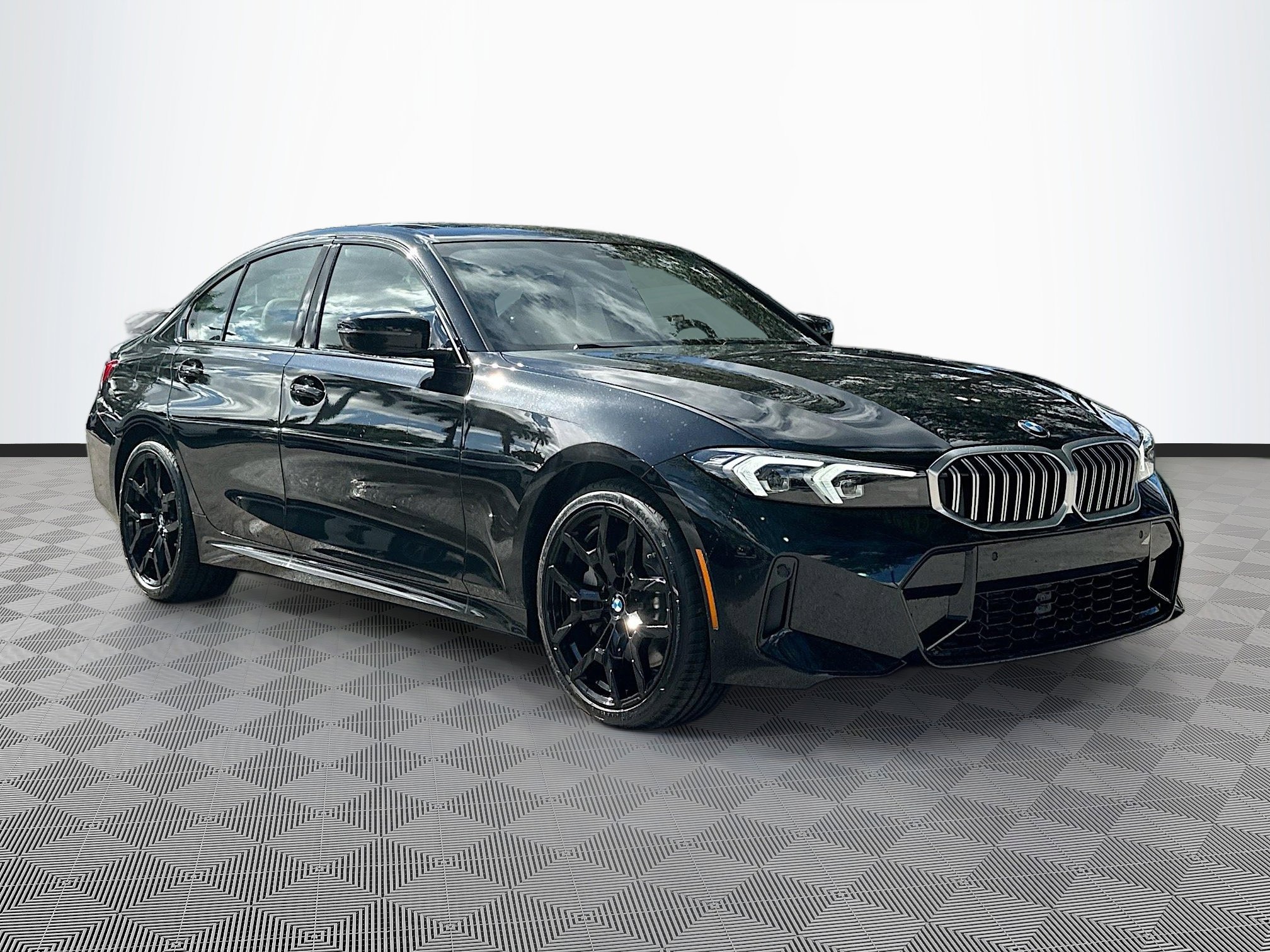 2026 BMW 3 Series 330i's photo