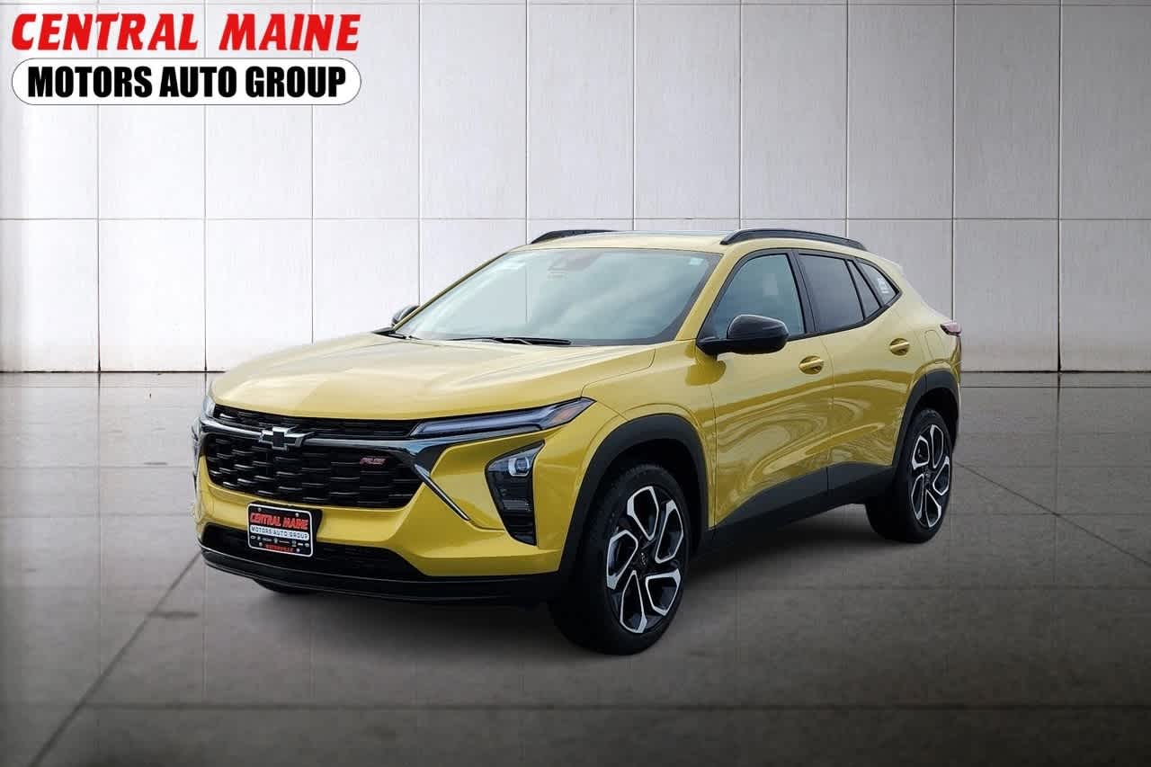 2025 Chevrolet Trax RS's photo