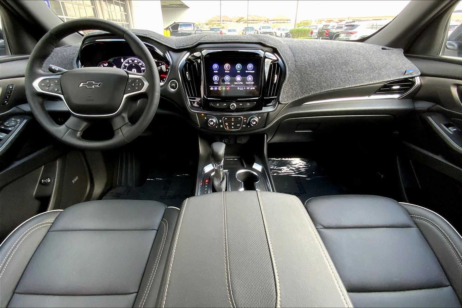 2023 Chevrolet Traverse Premier photo 14