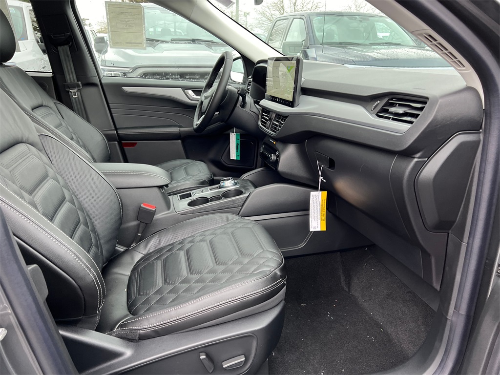 2024 Ford Escape Plug-In Hybrid Base photo 3
