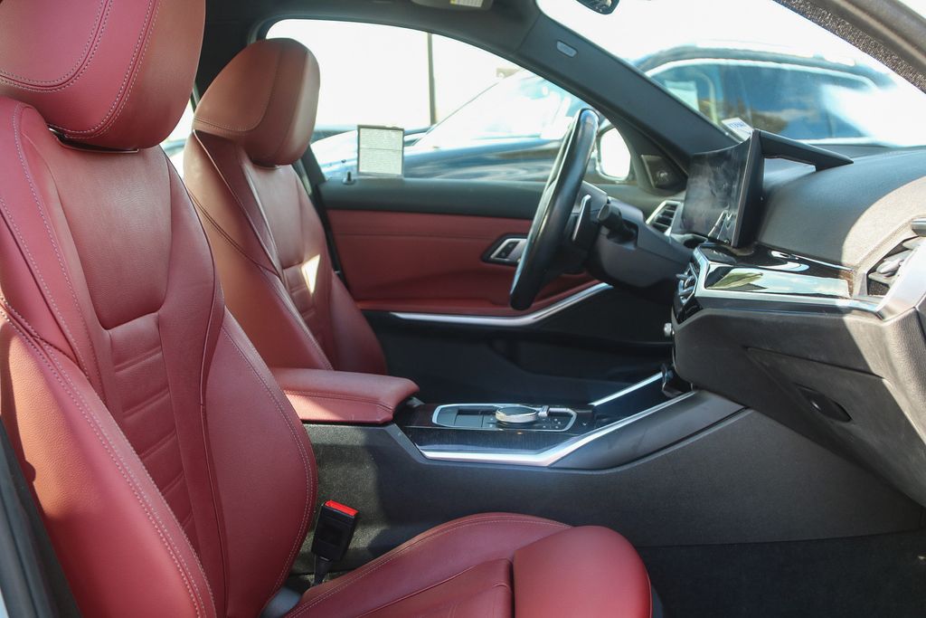2023 Bmw 330e photo 14