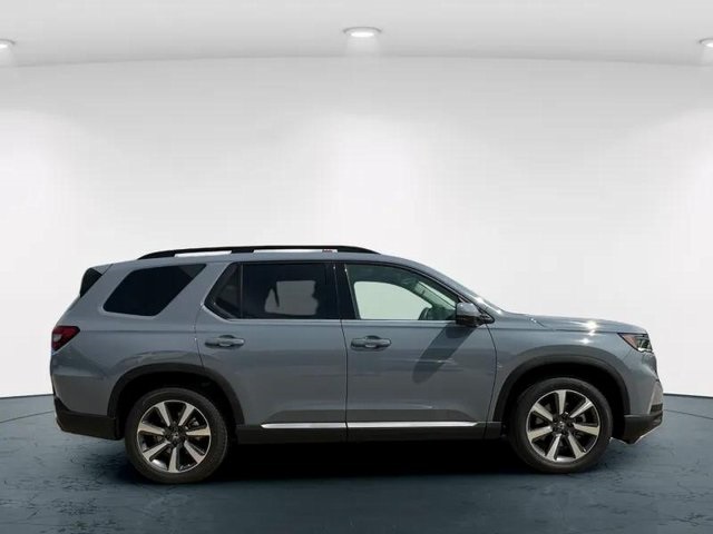 2025 Honda Pilot Elite photo 4