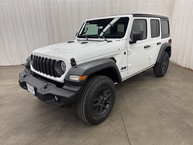 2026 Jeep Wrangler Sport photo 3