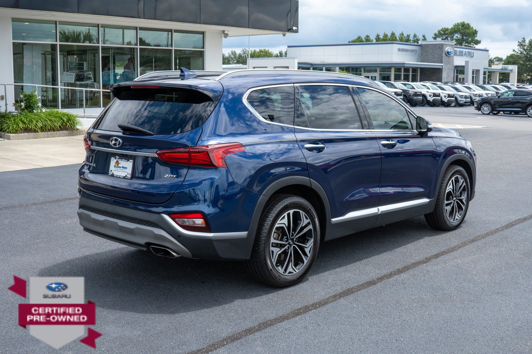 2019 Hyundai Santa Fe Ultimate photo 2