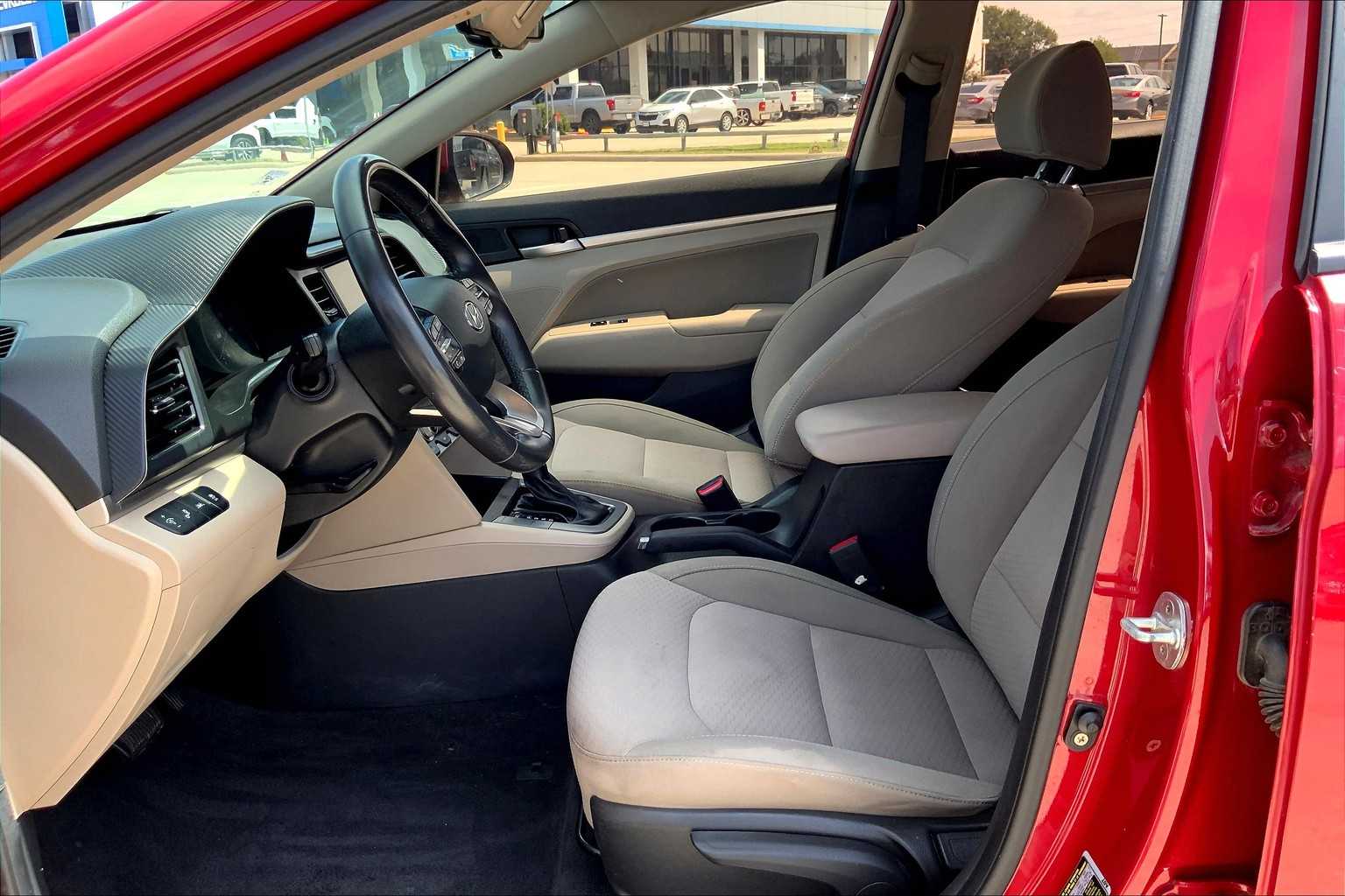 2019 Hyundai Elantra SEL Value Edition Limited photo 7