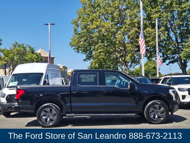 2025 Ford F-150 Lightning photo 8