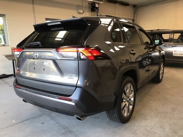 2021 Toyota RAV4 Limited photo 3