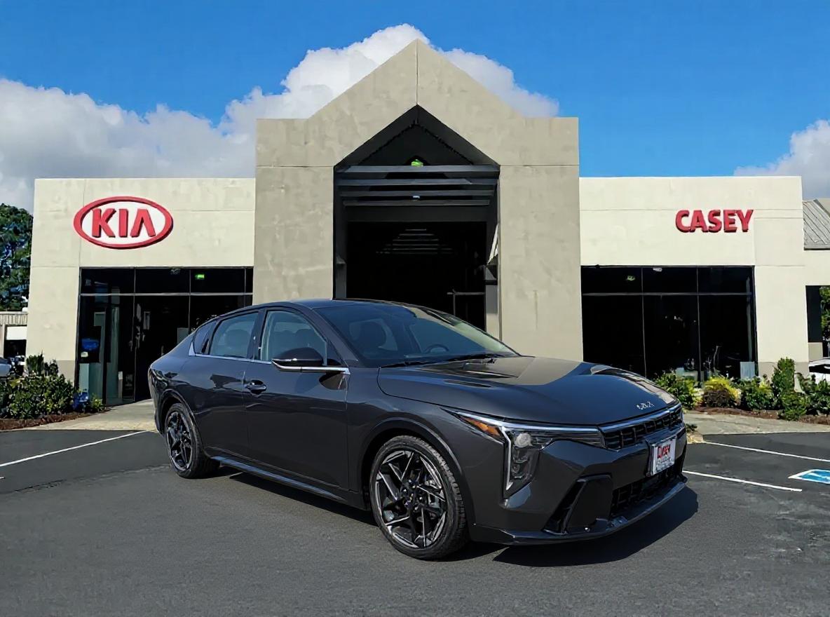 2025 Kia K4 GT-Line's photo