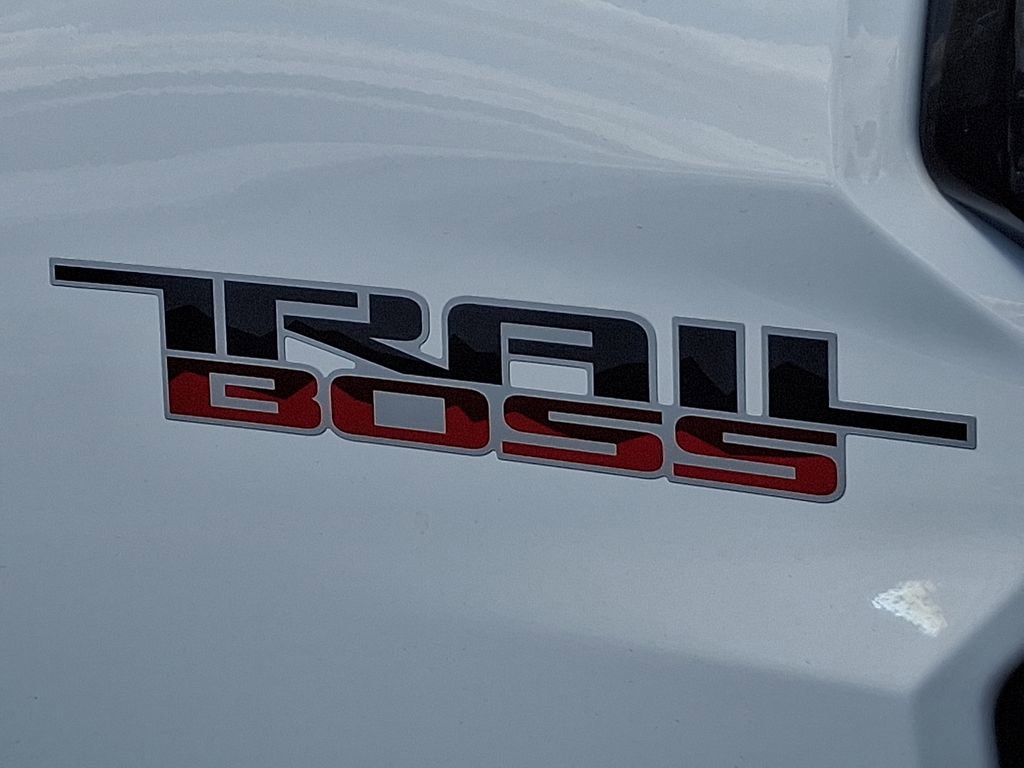 2025 Chevrolet Colorado Trail Boss photo 10