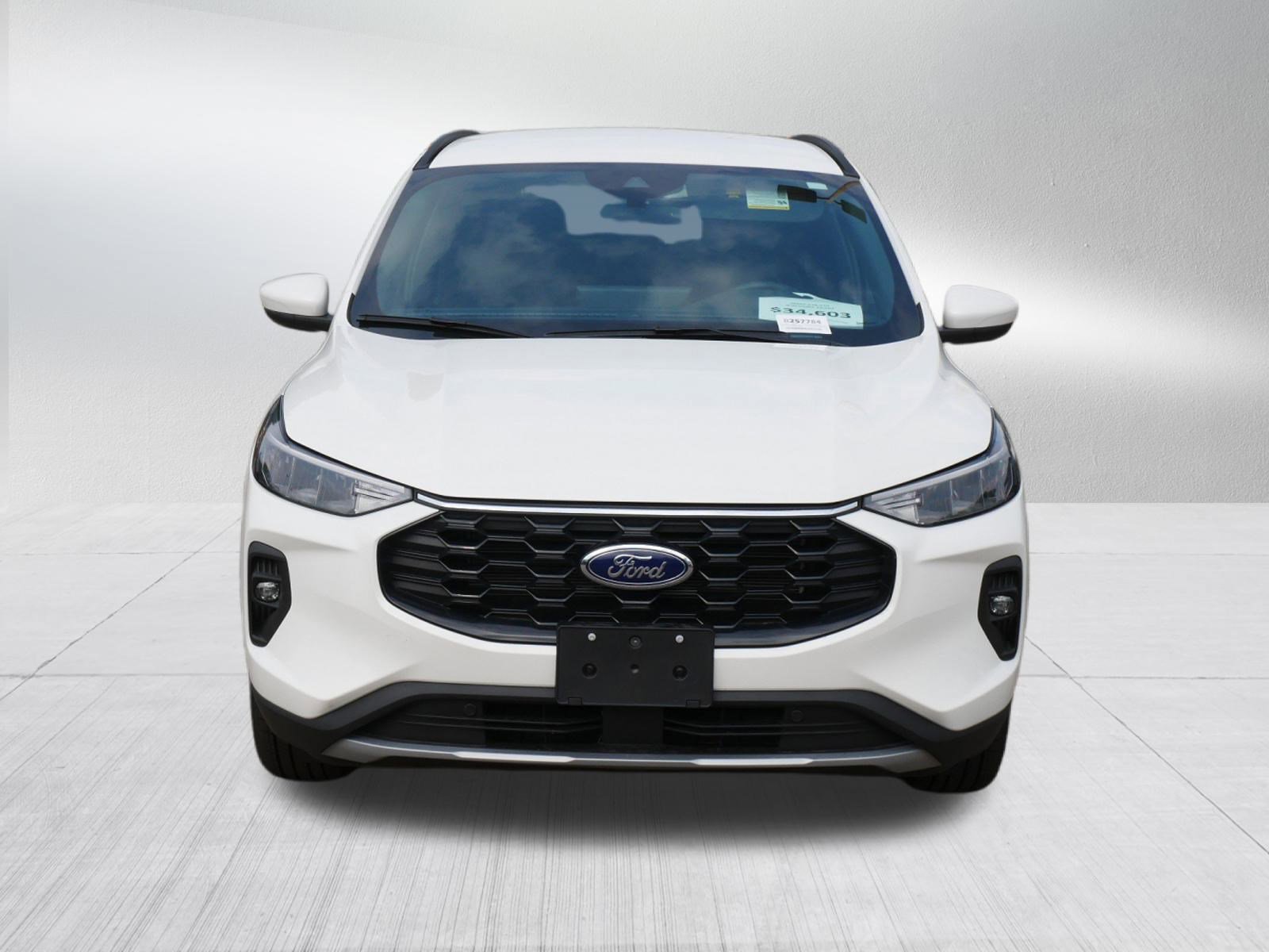 2025 Ford Escape ST-Line Select photo 2
