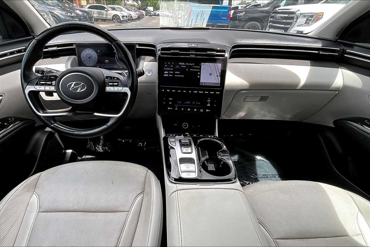 2023 Hyundai Tucson Limited photo 13