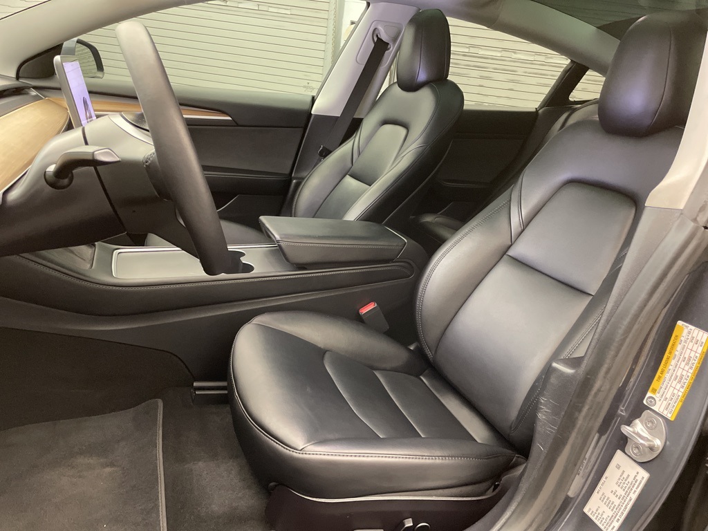 2023 Tesla Model 3 photo 11