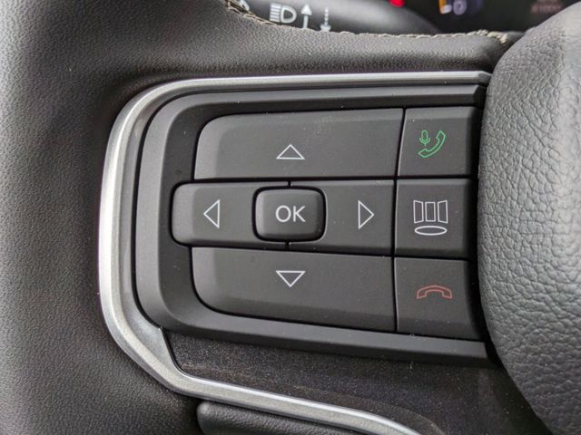 2024 Jeep Wagoneer L Series III photo 19