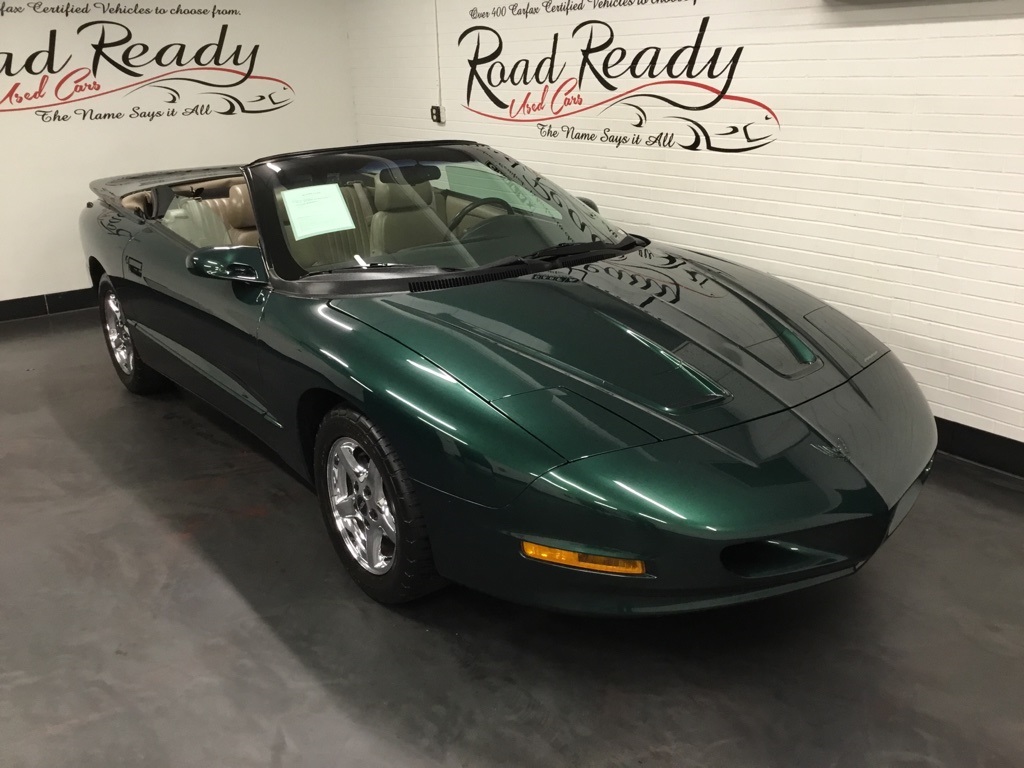 1996 Pontiac Firebird Formula photo 2
