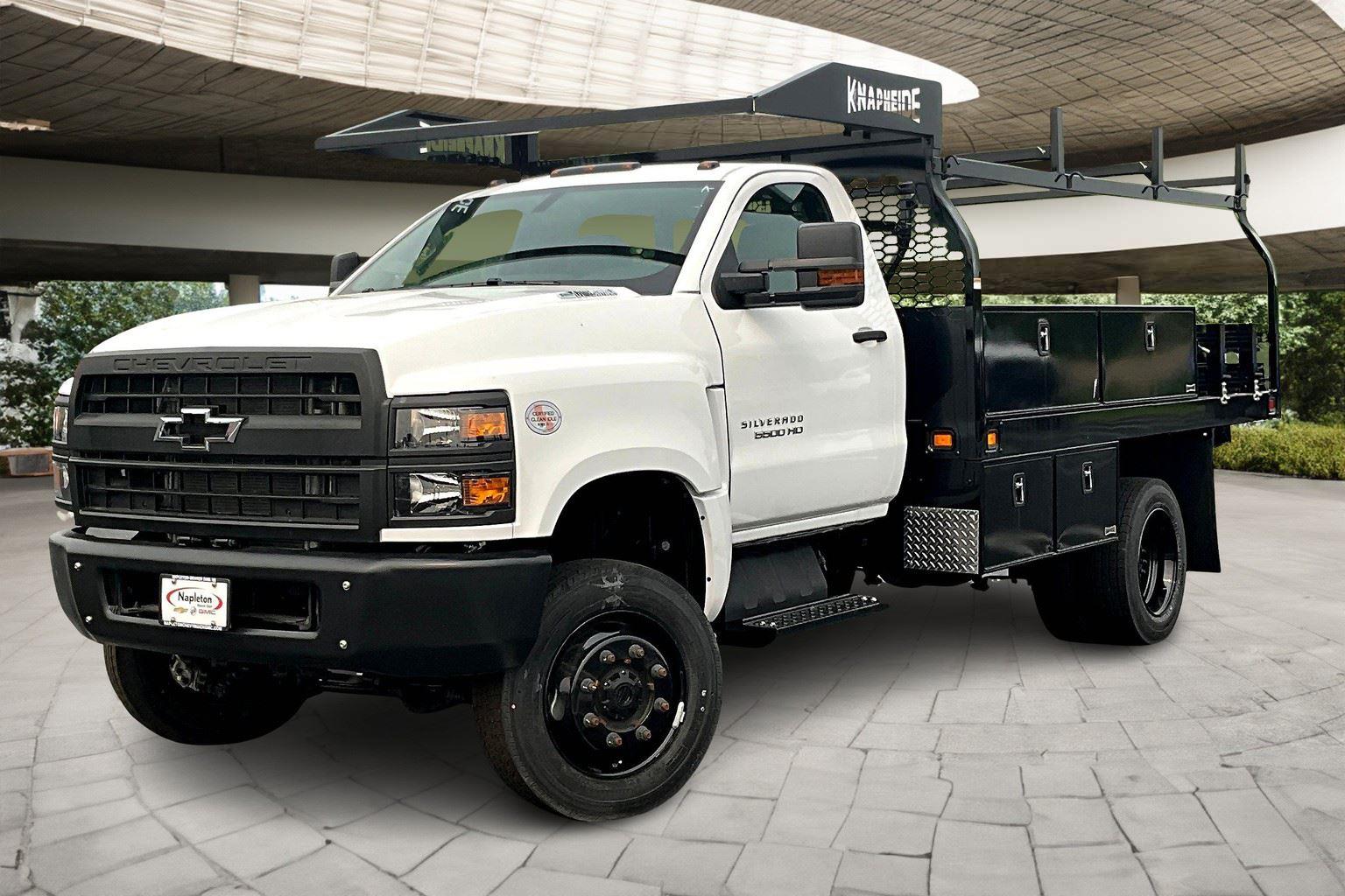 2024 Chevrolet Silverado 4500 Medium Duty Chassis Cab Work Truck's photo