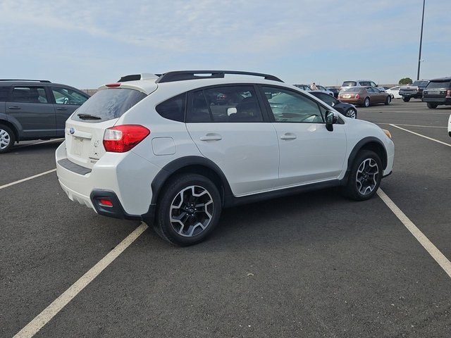 2016 Subaru Crosstrek Limited photo 4