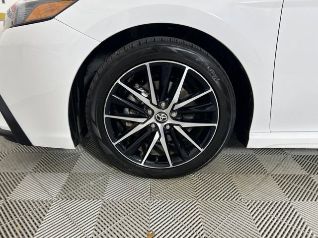 2024 Toyota Camry SE photo 20