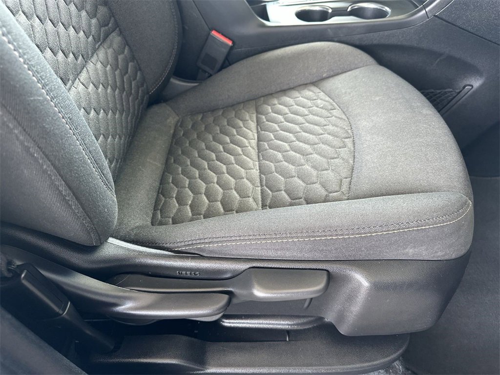 2018 Chevrolet Equinox LT photo 26