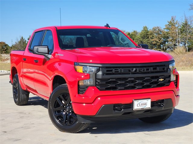 2026 Chevrolet Silverado 1500 Custom's photo