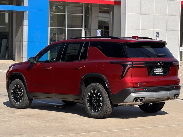 2026 Chevrolet Traverse Z71 photo 2