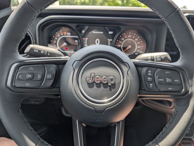 2025 Jeep Gladiator Mojave photo 21