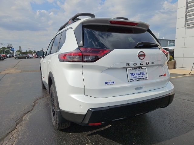 2026 Nissan Rogue SV photo 3