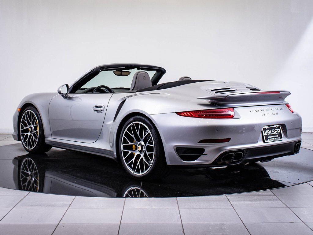 2014 Porsche 911 Turbo S photo 3