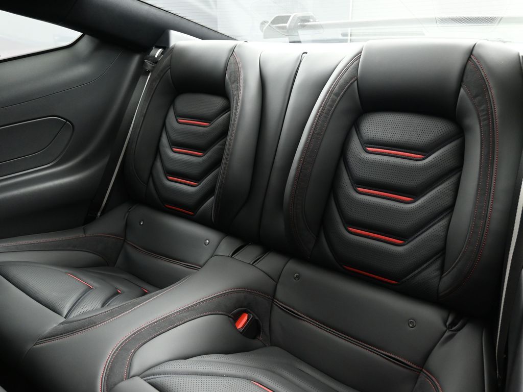 2025 Ford Mustang GT Premium photo 17