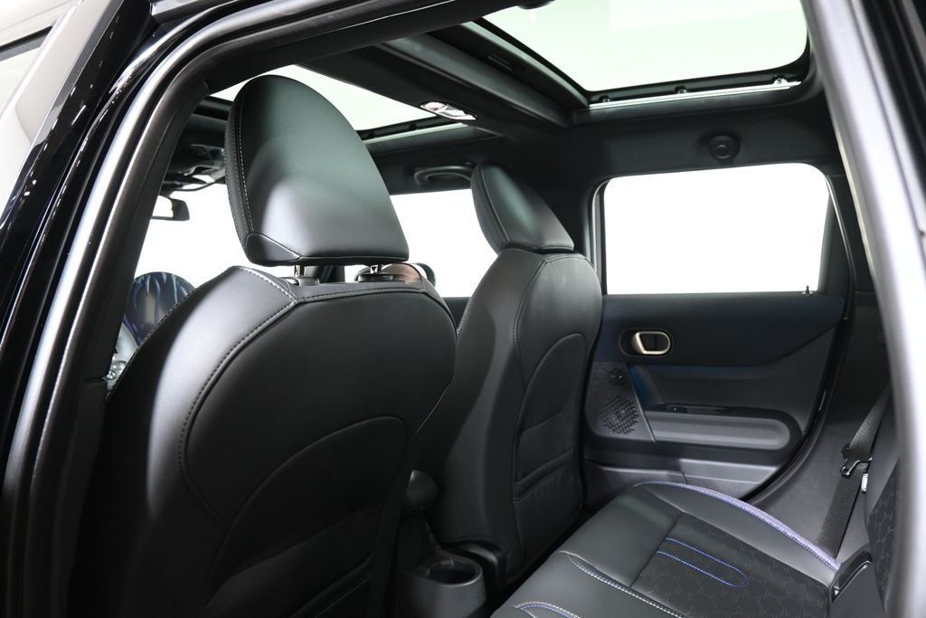 2026 Mini Cooper Hardtop S 4 Door Iconic photo 21