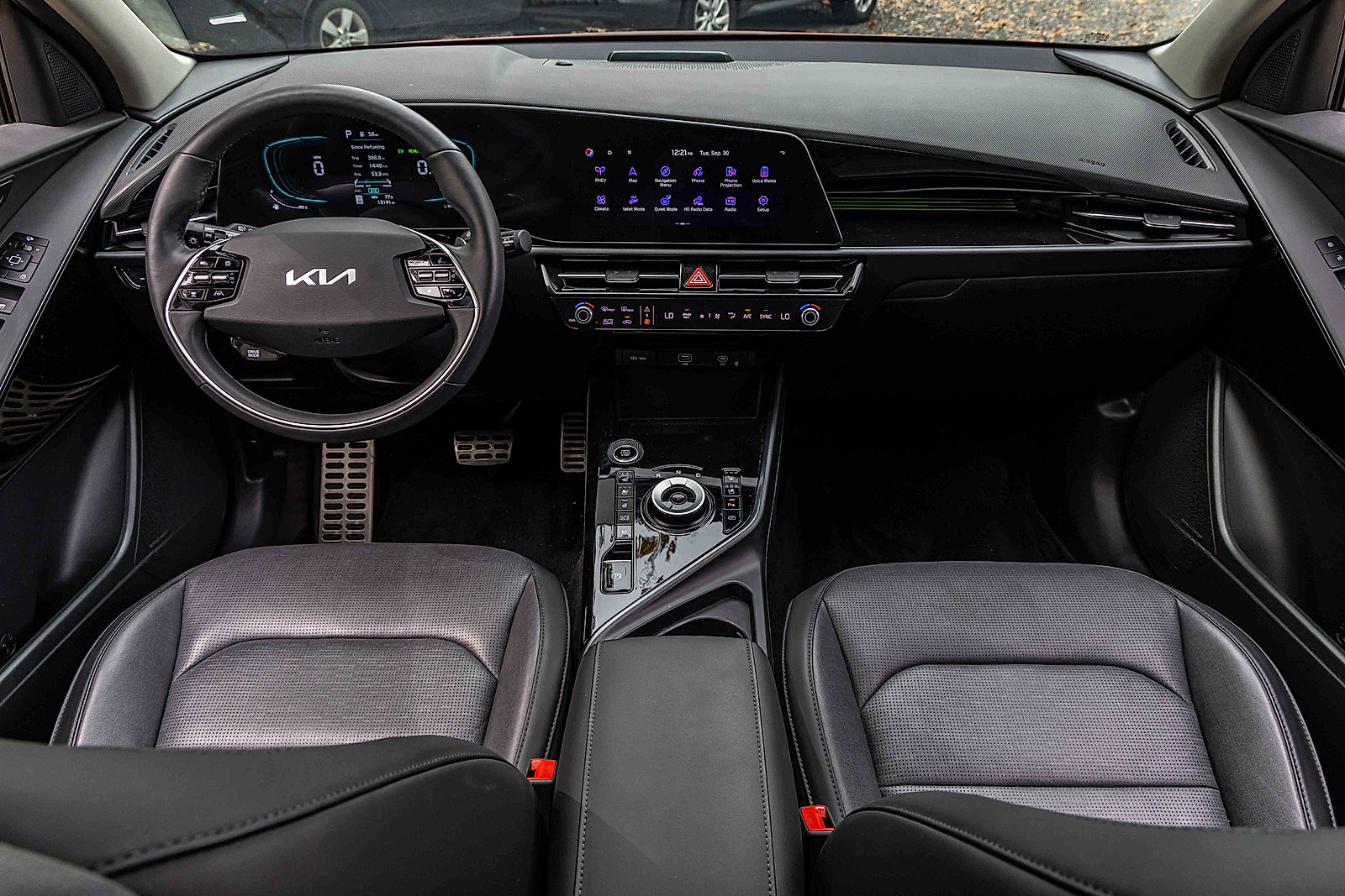 2023 Kia Niro Plug-In Hybrid SX Touring photo 21