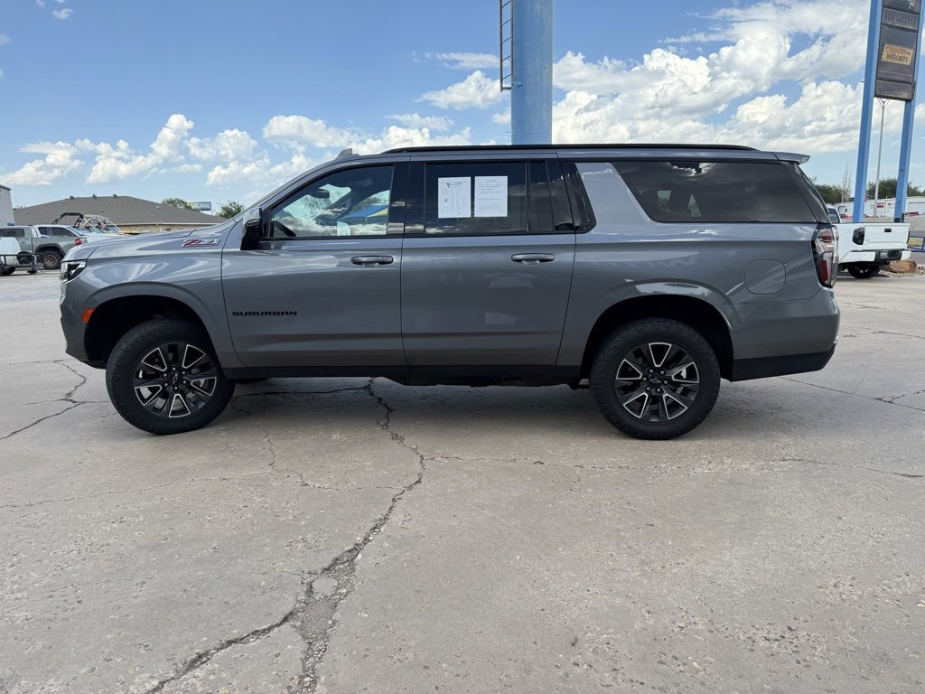 2022 Chevrolet Suburban Z71 photo 5