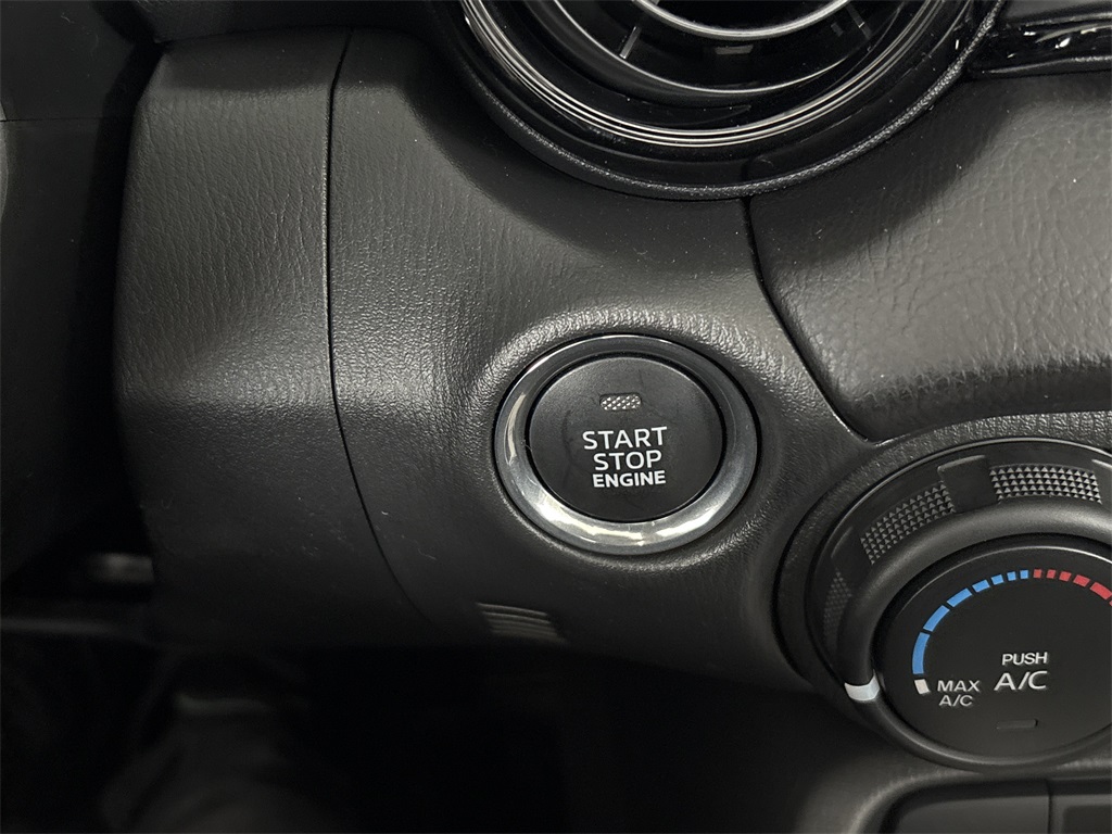 2025 Mazda MX-5 Miata Miata photo 19