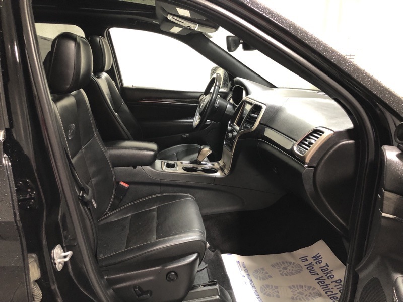 2017 Jeep Grand Cherokee Overland photo 10