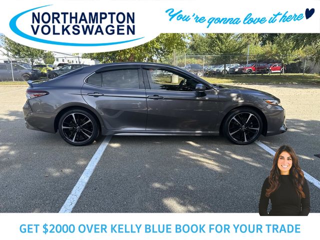 2018 Toyota Camry XSE photo 4