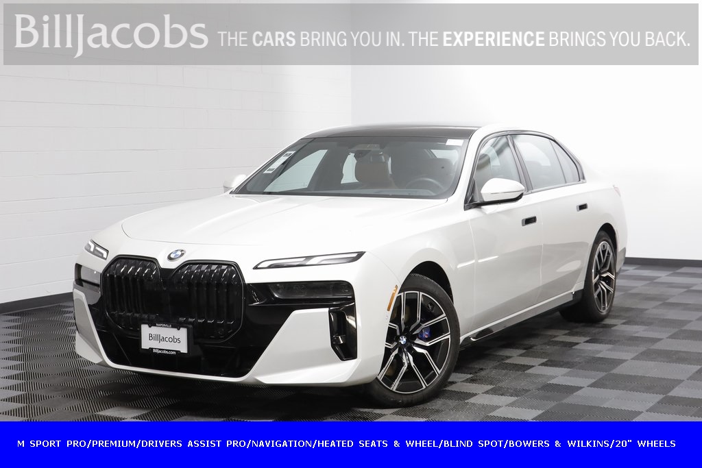 2025 BMW 7 Series 740i's photo