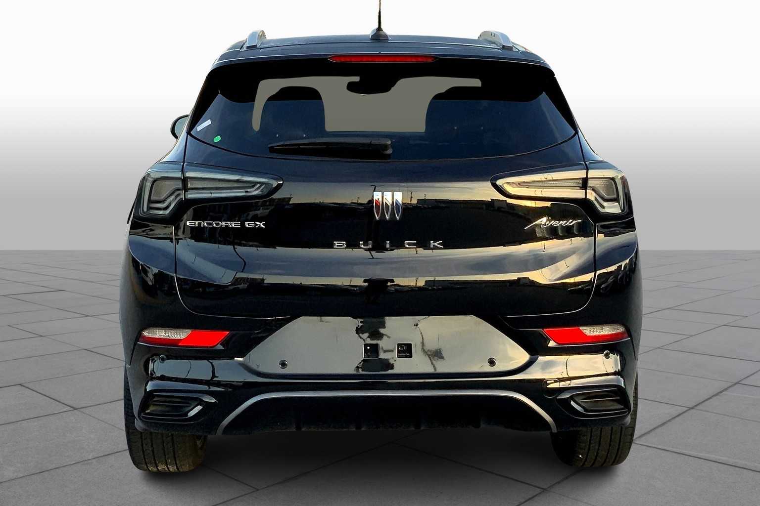 2024 Buick Encore GX Avenir photo 4