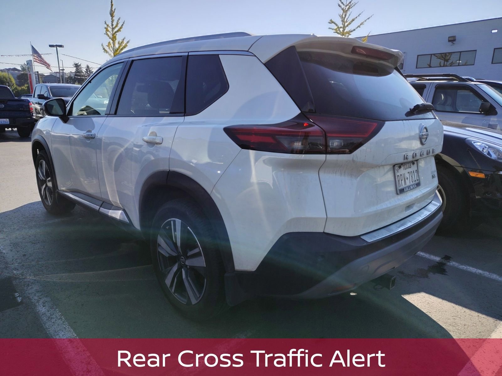 2021 Nissan Rogue SL photo 3