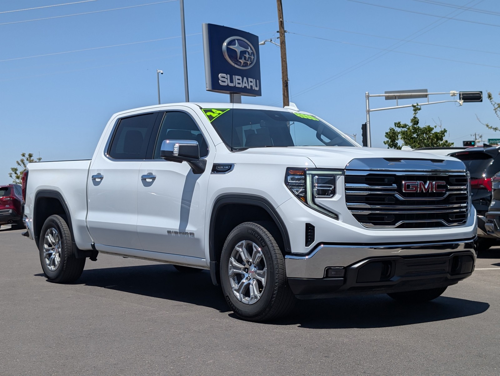 Used 2024 WHITE GMC SLT image 1