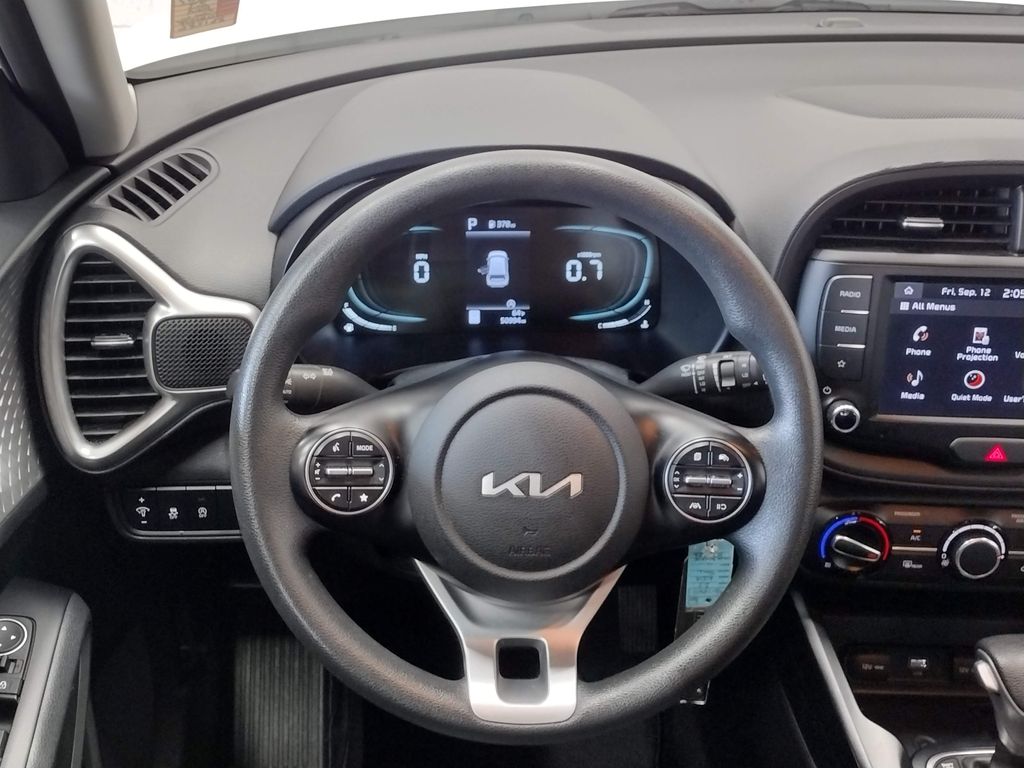 2023 Kia Soul LX photo 28