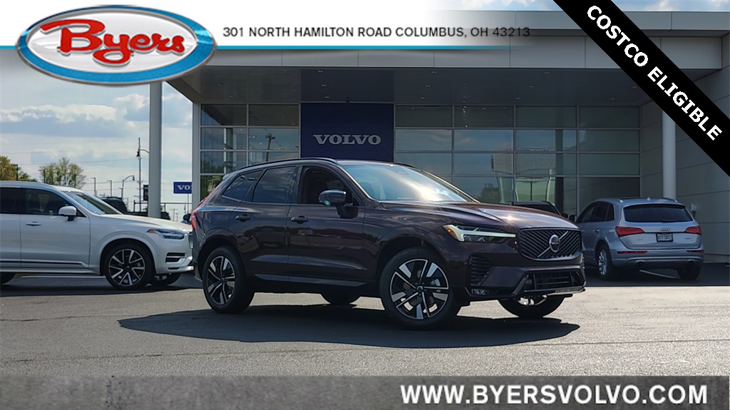 2026 Volvo XC60 Core's photo