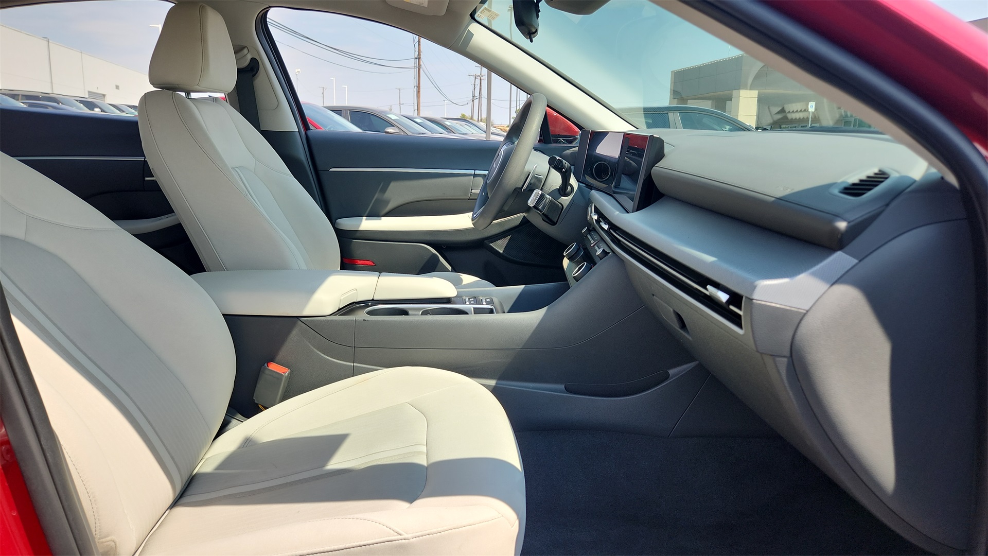 2025 Hyundai Sonata SEL photo 23