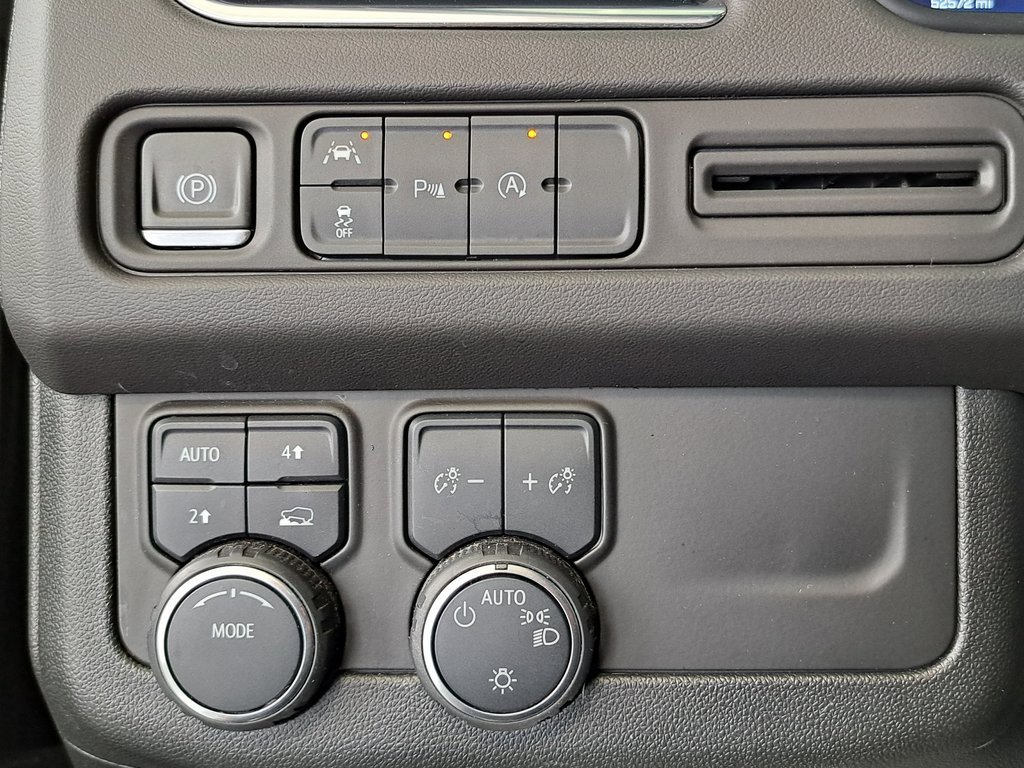 2024 Chevrolet Tahoe LT photo 14