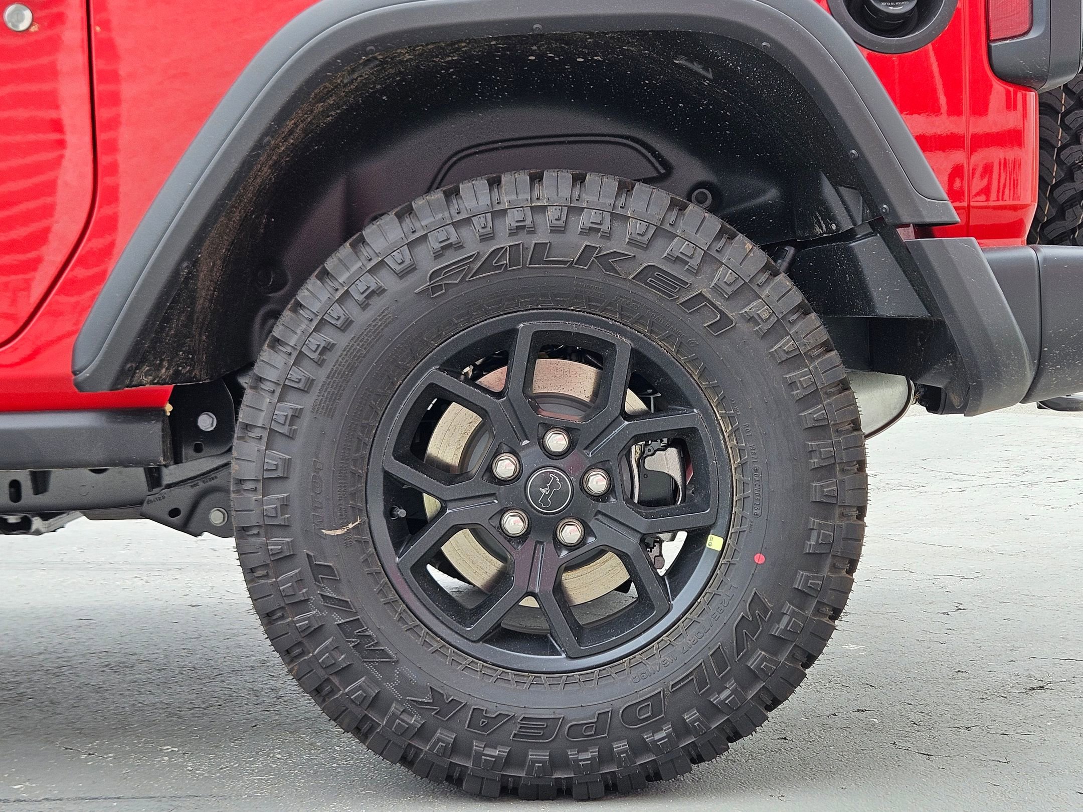 2025 Jeep Wrangler Willys photo 22